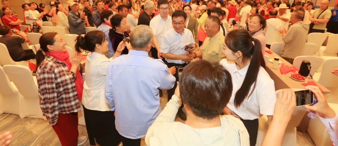 传承红色精神 共叙家国担当——董事长李银祥出席北京、石家庄、廊坊安次地区客户研讨会